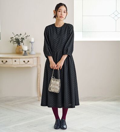 BELLUNA（ベルーナ）の「【セットアップ対応】サークルレースタック使いゆったりワンピース（その他ワンピース）」