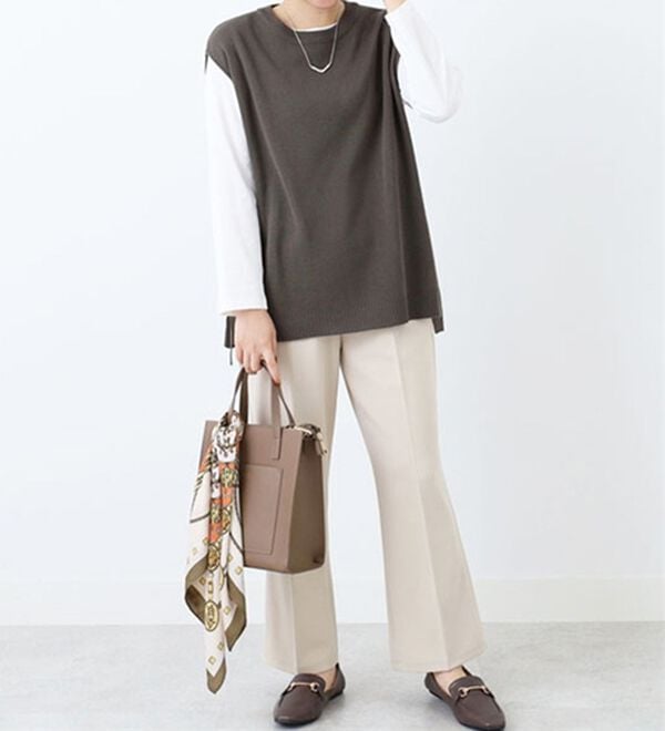 BELLUNA（ベルーナ）の「Ｄカン使いニットベスト（ベスト）」｜詳細画像