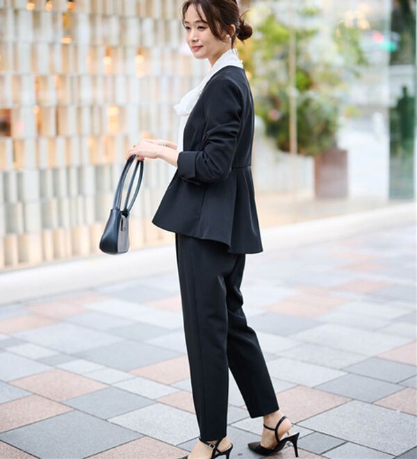 RANAN（ラナン）の「ノーカラーペプラムパンツスーツ（パンツスーツ）」｜詳細画像