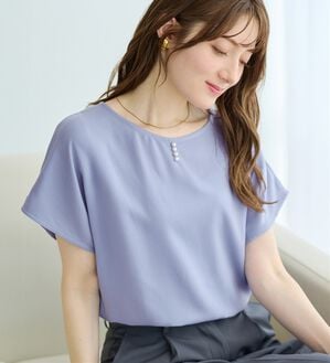 alotta（アロッタ）の「【イージーケア】パール調ボタンデザインブラウス（ブラウス）」｜詳細画像