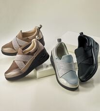 BELLUNA（ベルーナ）の「クロスゴムお洒落エアシューズ（スリッポン）」