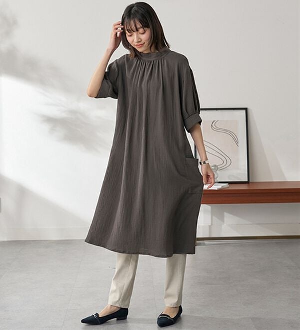 BELLUNA（ベルーナ）の「《ＨｕｇＲｅａｍコットン》ダブルガーゼゆったりワンピース（チュニックワンピース）」｜詳細画像