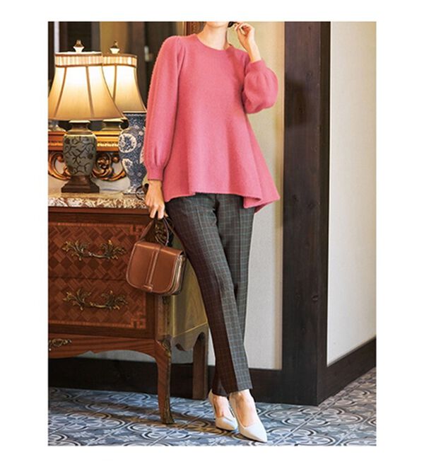 VINNO（ヴィノ）の「フォックス入ふんわりぺプラムニット（ニット・セーター）」｜詳細画像