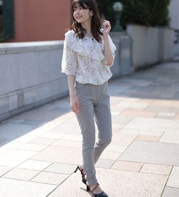 A HAPPY MARILYN（アハッピーマリリン）の「【Ｍ～８Ｌ】【選べる丈】のび～る ストレッチ ツイル 魔法の 美脚レギンスパンツ（スリム・スキニーパンツ）」｜詳細画像