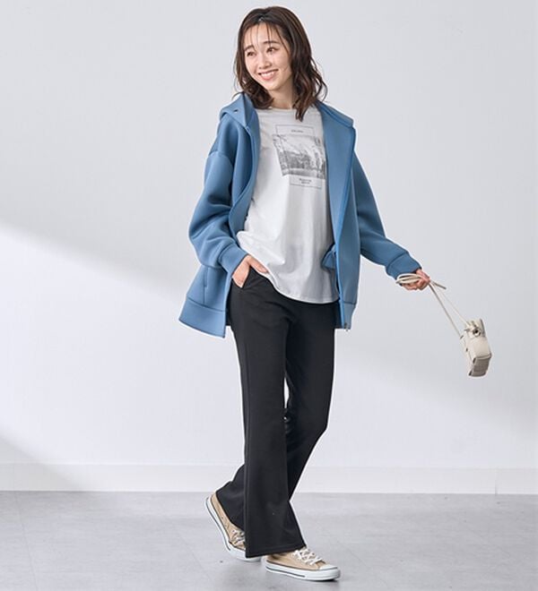 BELLUNA（ベルーナ）の「シュッと体型カバー！ジャストフィットフレアーパンツ（フルレングスパンツ）」｜詳細画像