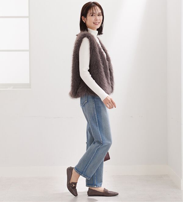BELLUNA（ベルーナ）の「着映える！ショート丈もこもこファーベスト（ベスト）」｜詳細画像