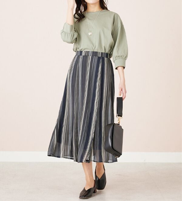 BELLUNA（ベルーナ）の「シフォン素材プリント使いスカート（ロングスカート）」｜詳細画像