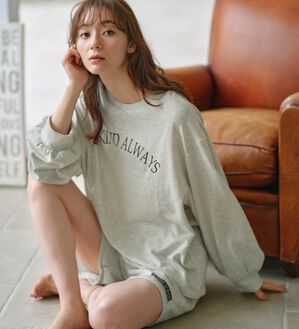 「スウェットロゴプルオーバー＆ハーフパンツセット（パジャマ・ルームウェア）」｜詳細画像