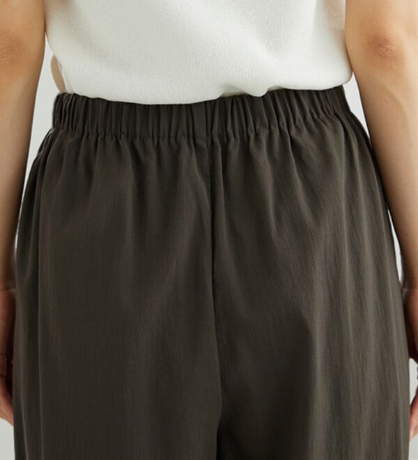BELLUNA（ベルーナ）の「サラリ快適！ビンテージ調カーブパンツ（ワイドパンツ・ガウチョ）」｜詳細画像