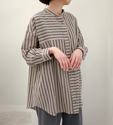 BELLUNA（ベルーナ）の「綿麻素材クレイジーデザインシャツ（チュニック）」