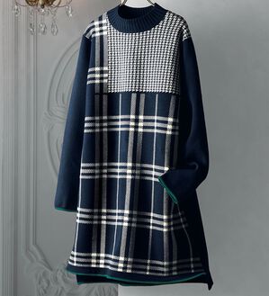 BELLUNA（ベルーナ）の「千鳥柄ブロックチェック使いニットチュニックワンピース（カットソー）」｜詳細画像