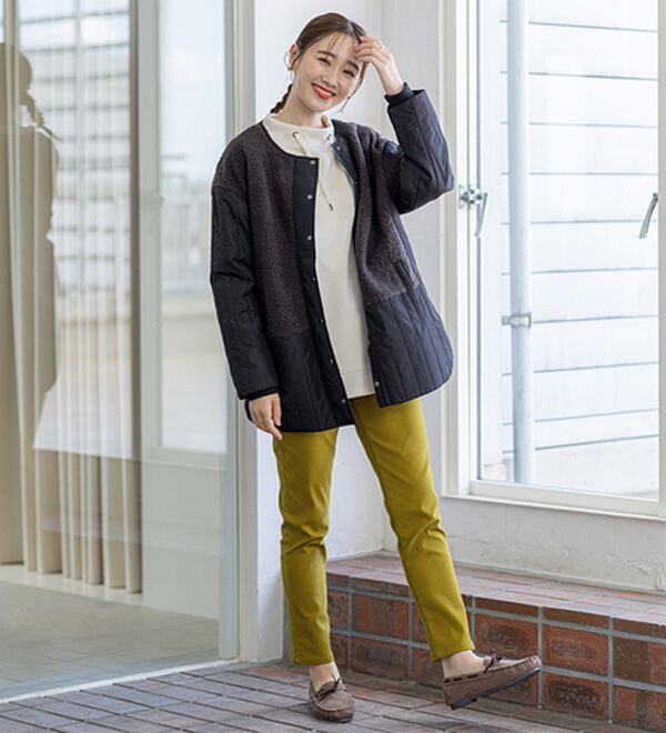 BELLUNA（ベルーナ）の「ボア切替キルトデザインミドル丈コート（ハーフコート）」｜詳細画像