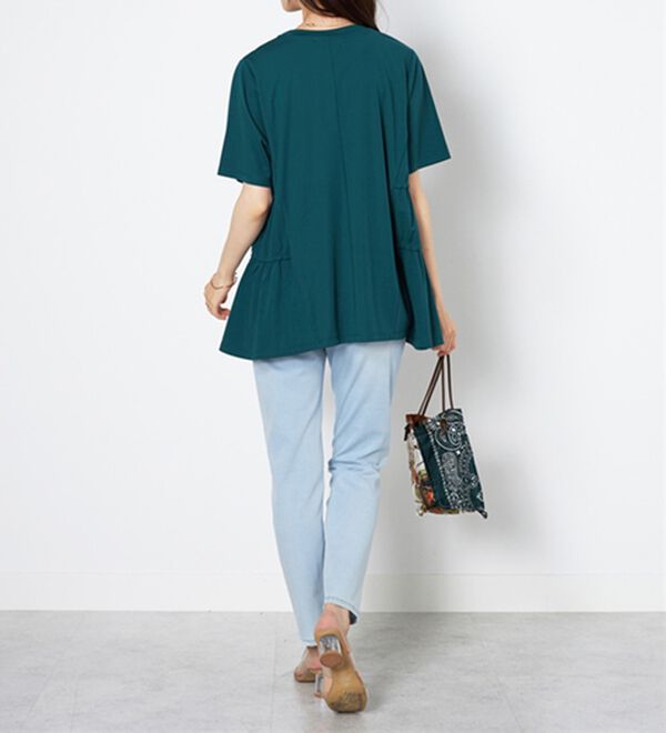 BELLUNA（ベルーナ）の「ヒンヤリ！サイドギャザー使いチュニック（チュニック）」｜詳細画像