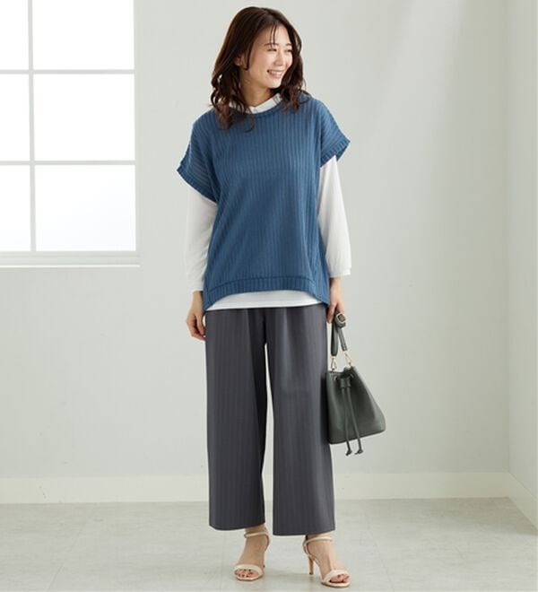 BELLUNA（ベルーナ）の「【インナー付き】透かしドルマンベストアンサンブル（アンサンブル）」｜詳細画像