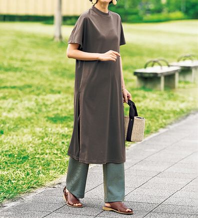 BELLUNA（ベルーナ）の「【UNDOVE】＜日本製＞クールコットン１００％スリットワンピース（カットソーワンピース）」