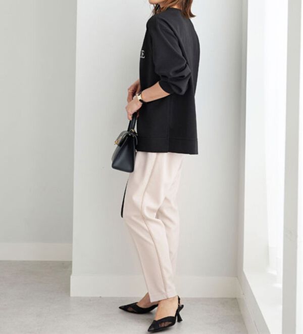 BELLUNA（ベルーナ）の「サイドラインテーパードパンツ（フルレングスパンツ）」｜詳細画像