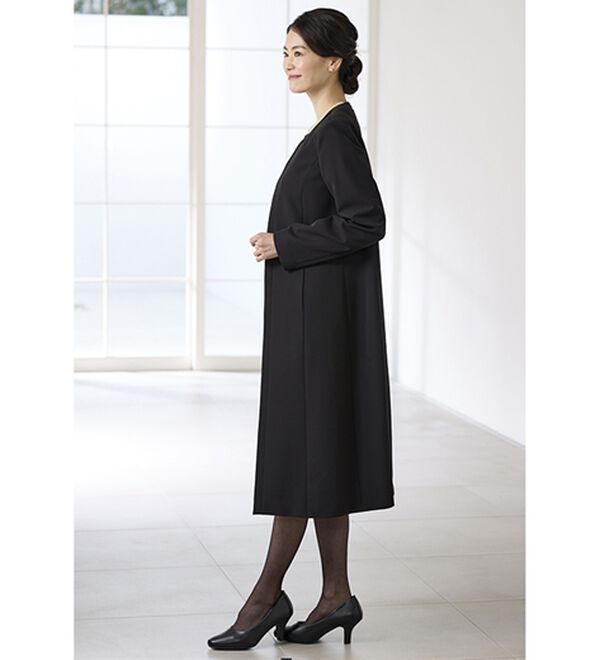 BELLUNA（ベルーナ）の「洗えるストレッチ！ロングジャケットワンピースアンサンブル（ブラックフォーマル（喪服・礼服））」｜詳細画像