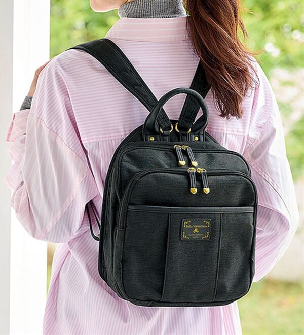 BELLUNA（ベルーナ）の「＜ソフィア・バレンチノ＞軽量多ポケットリュック（リュック）」｜詳細画像