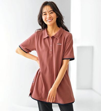 BELLUNA（ベルーナ）の「＜ＦＩＬＡ＞ひんやり！タック使い配色ポロチュニック（ポロシャツ）」