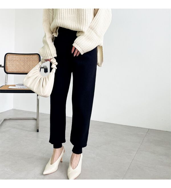 GeeRA（ジーラ）の「ニットジョガーパンツ（フルレングスパンツ）」｜詳細画像