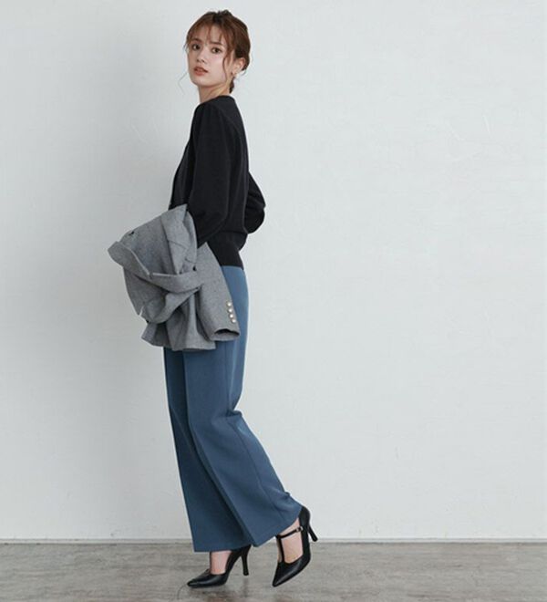 Pierrot（ピエロ）の「スタイルアップセンタープレスパンツ（フルレングスパンツ）」｜詳細画像