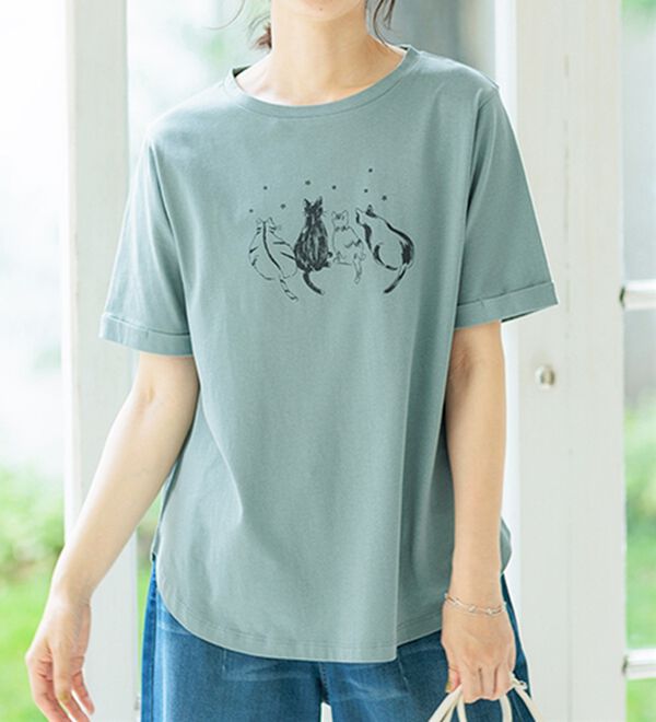 BELLUNA（ベルーナ）の「ヒンヤリ！着映えプリントプルオーバー（カットソー）」｜セージ