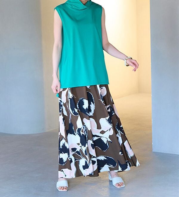 RANAN（ラナン）の「スリーブレスハイネックプルオーバー（カットソー）」｜詳細画像