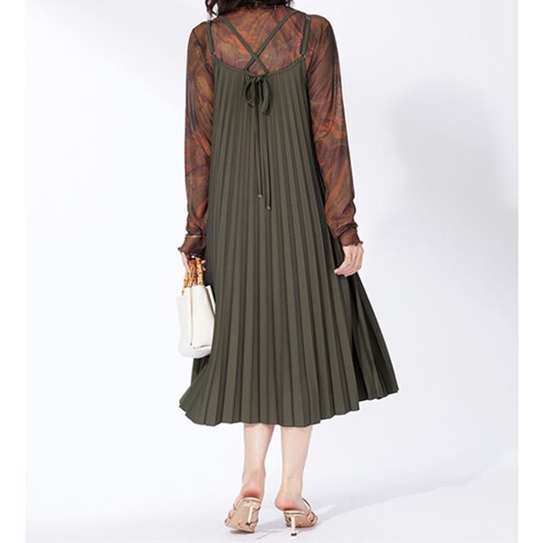 BELLUNA（ベルーナ）の「バックリボン使いプリーツキャミワンピース（その他ワンピース）」｜詳細画像