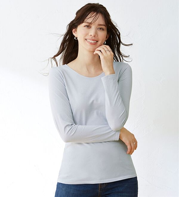 LAVIENNE（ラヴィエンヌ）の「【うす・軽・温】綿１００％吸湿発熱あったかクルーネックインナー（肌着・インナーウェア）」｜詳細画像