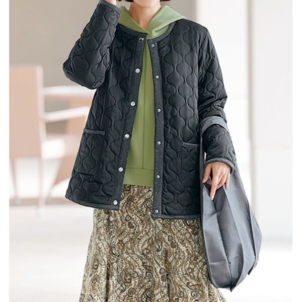 BELLUNA（ベルーナ）の「着ぶくれしにくい！裏シャギーキルトジャケット（ブルゾン）」｜詳細画像