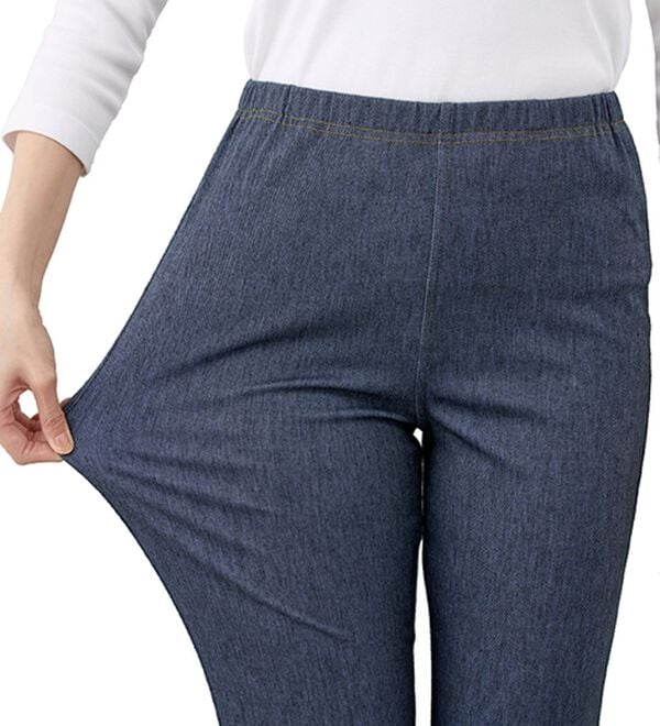 「刺繍デニム調ストレッチパンツ（テーパードパンツ）」｜詳細画像