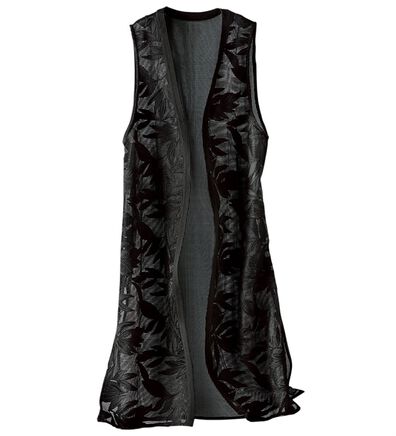 BELLUNA（ベルーナ）の「リーフ柄刺しゅうメッシュシアーロングジレ（ジレ）」