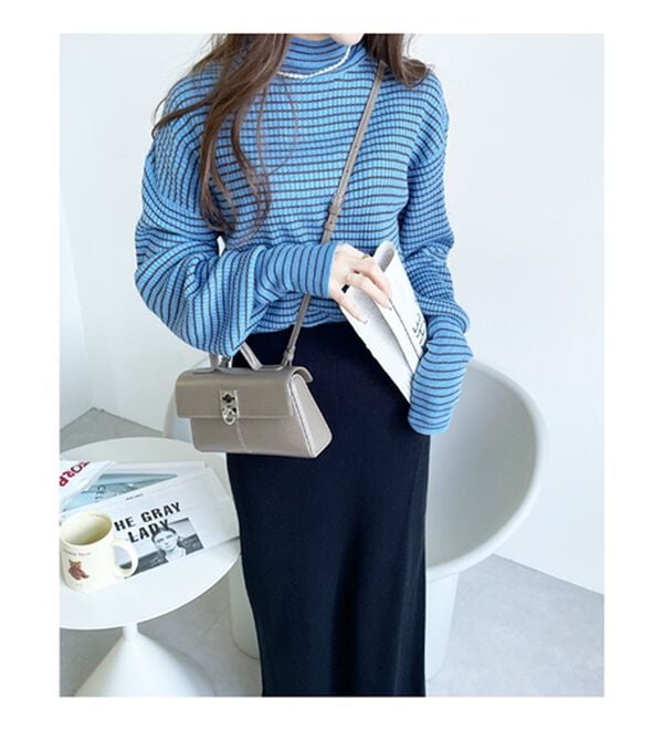 GeeRA（ジーラ）の「ボリュームスリーブハイネックニット（ニット・セーター）」｜詳細画像