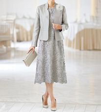 BELLUNA（ベルーナ）の「花柄モチーフレースワンピースアンサンブル（ワンピースセットスーツ）」