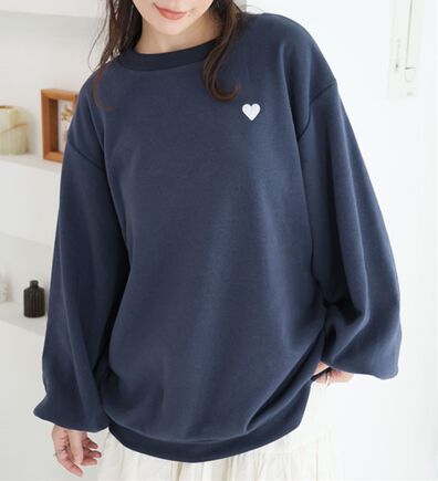 A HAPPY MARILYN（アハッピーマリリン）の「【Ｌ～８Ｌ】【ハピぽか裏起毛】２デザインから選べる刺繍トレーナー 毛玉になりにくい（トレーナー・スウェット）」