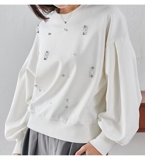 RANAN（ラナン）の「ビジュー使いボリューム袖プルオーバー（カットソー）」｜ホワイト