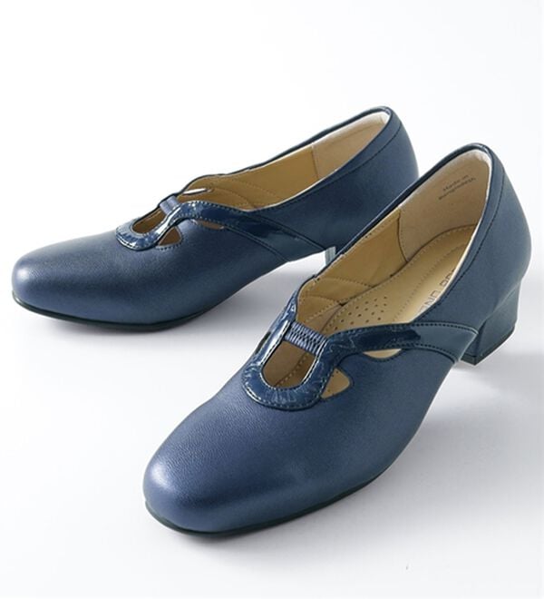 BELLUNA（ベルーナ）の「４Ｅ山羊革エナメルラインパンプス（パンプス）」｜詳細画像