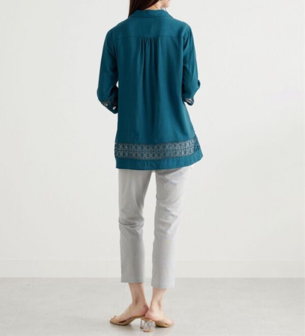 BELLUNA（ベルーナ）の「袖＆裾レース切替シャツチュニック（チュニック）」｜詳細画像