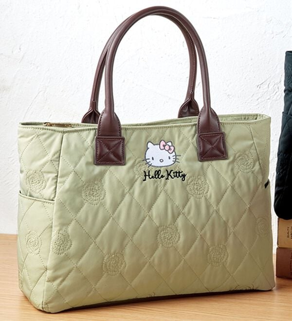BELLUNA（ベルーナ）の「＜ハローキティ＞Ａ４が入る！軽～い仕切りたくさん手提げバッグ（ハンドバッグ）」｜グレージュ