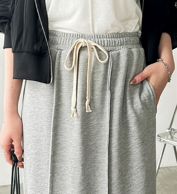 GeeRA（ジーラ）の「すっきり見え！フロントラインスウェットナロースカート（ロングスカート）」｜詳細画像