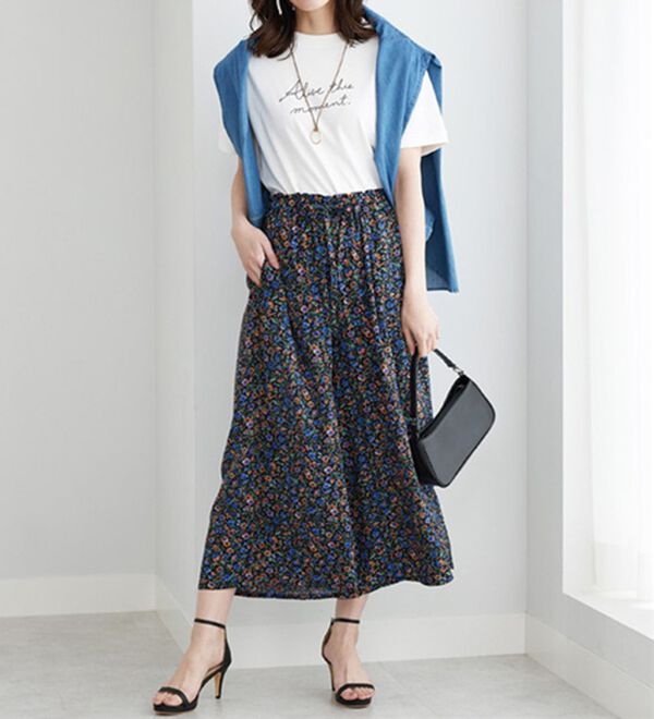 BELLUNA（ベルーナ）の「【接触冷感】レーヨン素材プリントワイドパンツ（ワイドパンツ・ガウチョ）」｜詳細画像