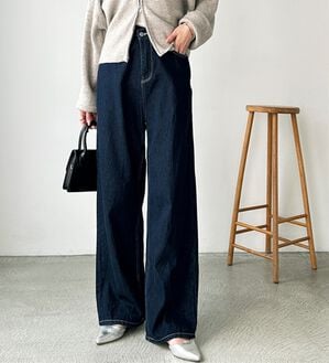GeeRA（ジーラ）の「美脚見え！２ボタンウエストワイドデニムパンツ（フルレングスパンツ）」｜ネイビー