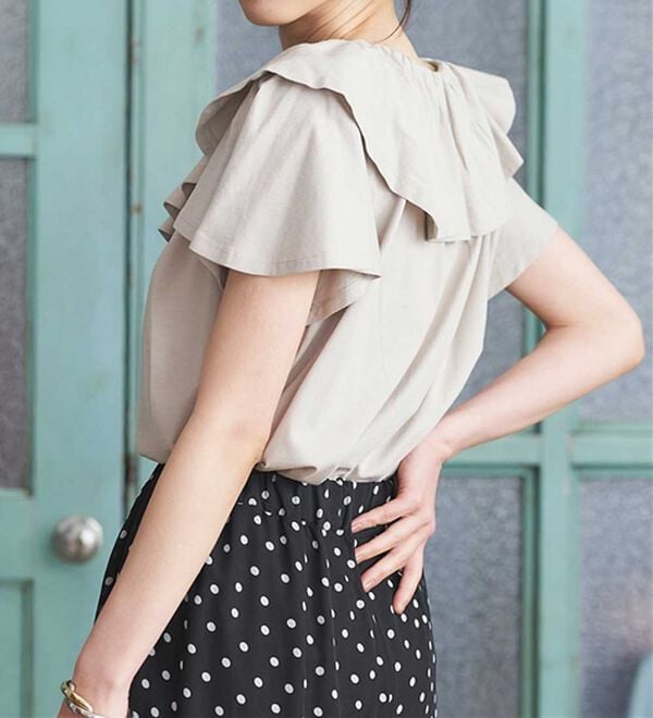 RANAN（ラナン）の「ひんやり！綿１００％フリル衿カットソープルオーバー（カットソー）」｜詳細画像