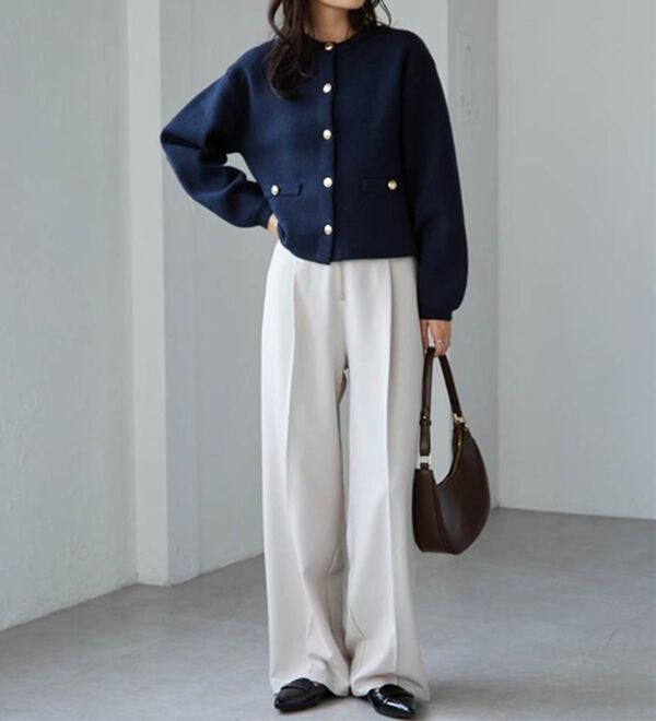 RANAN（ラナン）の「【4つの機能付き】洗える！ゴールド調ボタンニットカーディガン（ニットカーディガン）」｜詳細画像