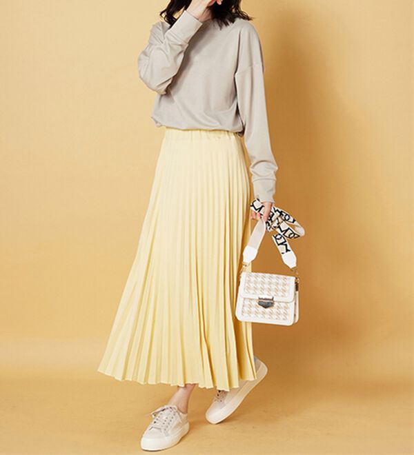 BELLUNA（ベルーナ）の「もちっとなめらか！大人顔サマ見えプルオーバー（カットソー）」｜詳細画像