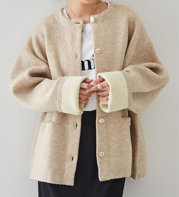 RANAN（ラナン）の「裏配色ゴールド調ボタンニットコーディガン（ニットカーディガン）」｜詳細画像