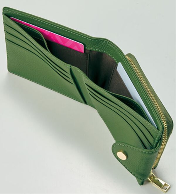 BELLUNA（ベルーナ）の「お札と小銭が同じ向き！牛革ドット型押財布（財布・パスケース）」｜詳細画像