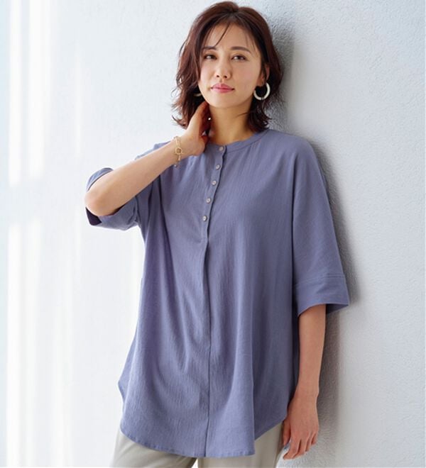 BELLUNA（ベルーナ）の「綿１００％ワッシャー素材ゆったりドルマンブラウス（ブラウス）」｜詳細画像