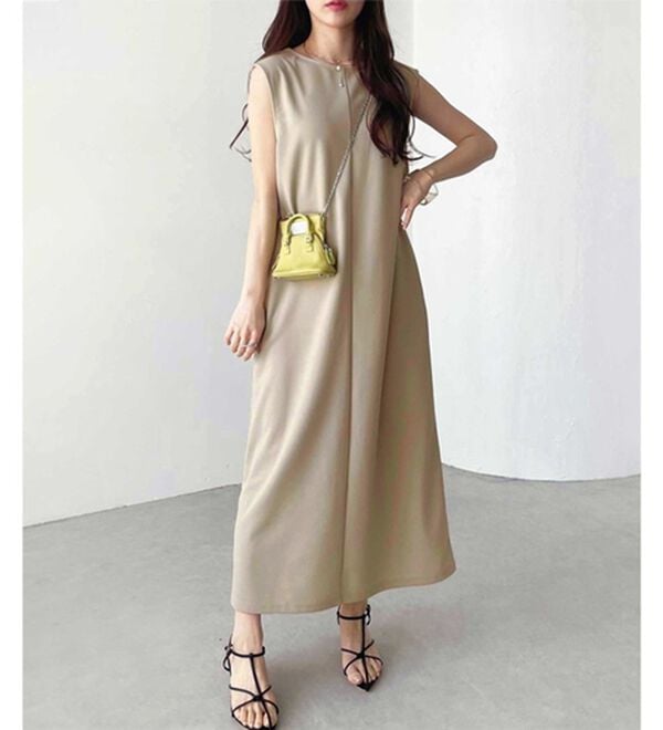 GeeRA（ジーラ）の「３ＷＡＹジップデザインジレワンピース（ジレ）」｜詳細画像