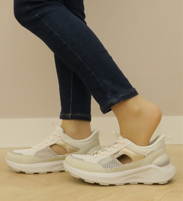 BELLUNA（ベルーナ）の「＜リラフィット＞さっと履ける軽量スニーカーサンダル（スニーカー）」｜詳細画像